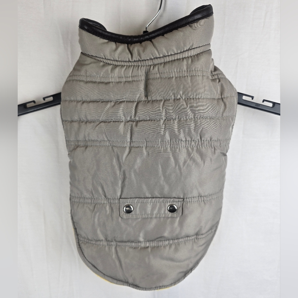 Playon Gray Quilted Dog Jacket Sz M
